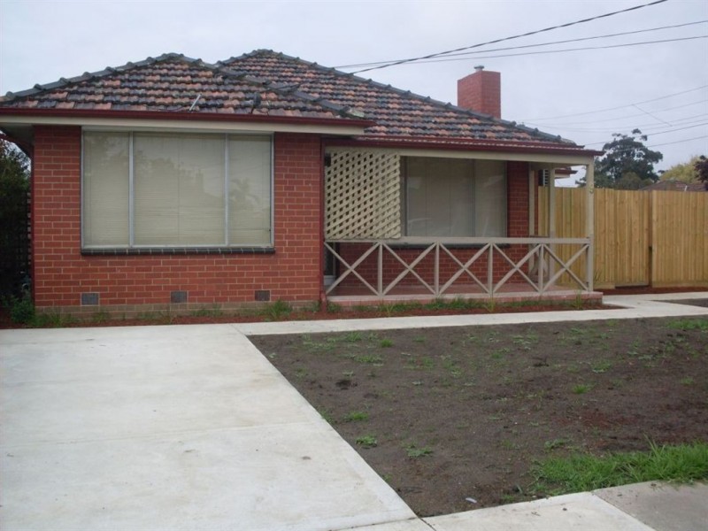 9 Bickley Avenue, Thomastown VIC 3074
