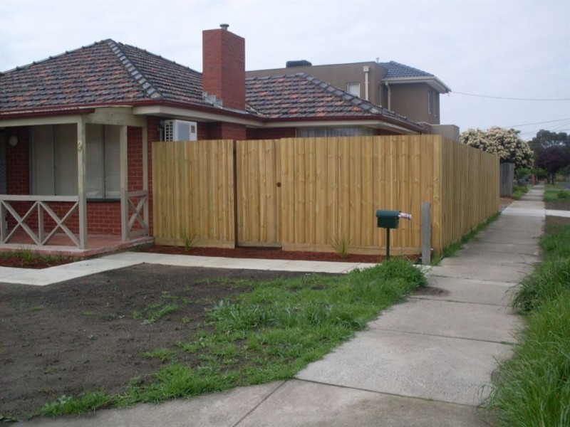 9 Bickley Avenue, Thomastown VIC 3074