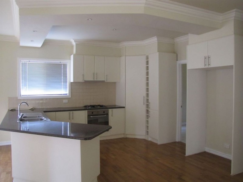 2/43 Banff Street, Reservoir VIC 3073