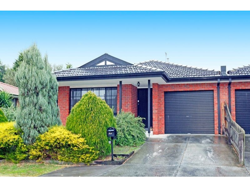 6B Yunupingu Court, Mill Park VIC 3082