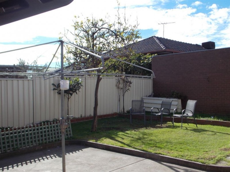 64 Queenscliff Road, Thomastown VIC 3074