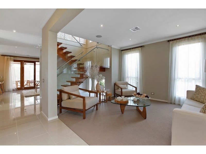 54 Huntington Drive, Craigieburn VIC 3064