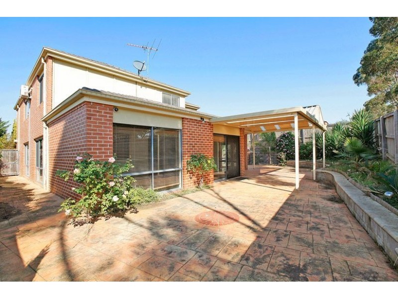 8 Castlehill Avenue, Greenvale VIC 3059