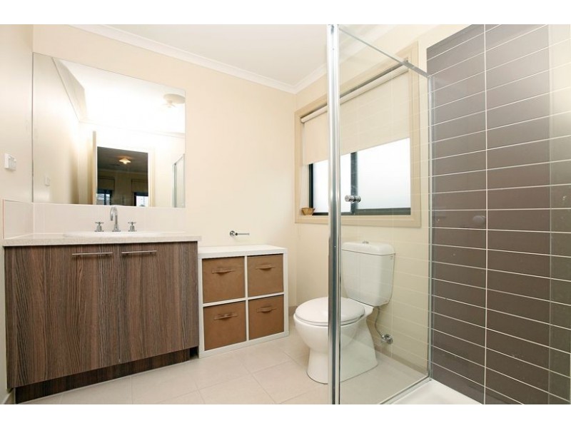 2 Cordoba Way, Mernda VIC 3754