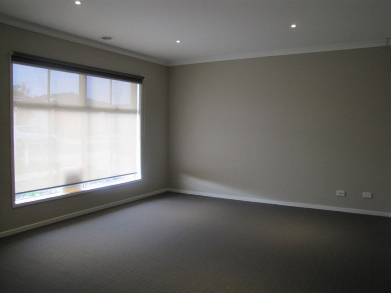 41 Verde Parade, Epping VIC 3076