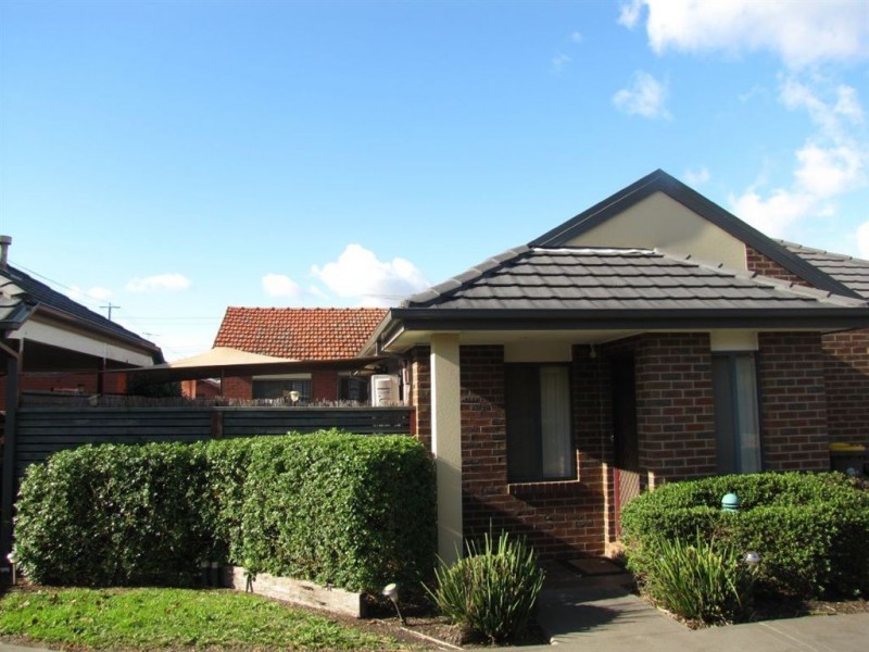 2/37 Rufus Street, Epping VIC 3076