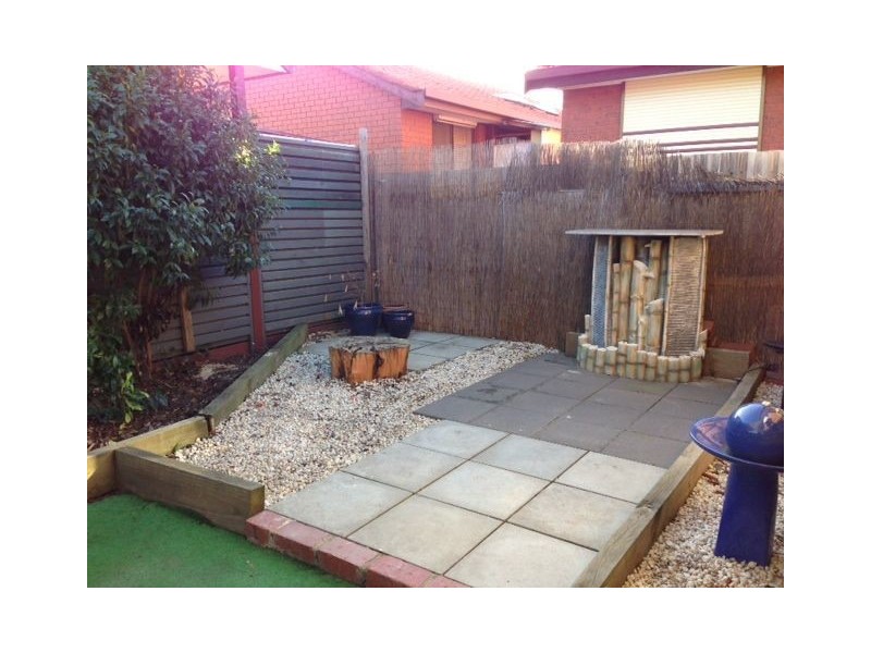 2/37 Rufus Street, Epping VIC 3076
