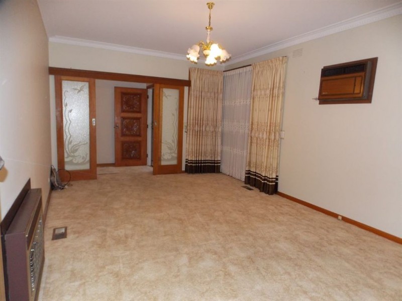 25 Barton Street, Reservoir VIC 3073