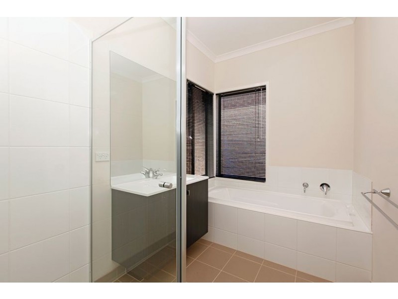 11 Bellerive Road, Epping VIC 3076