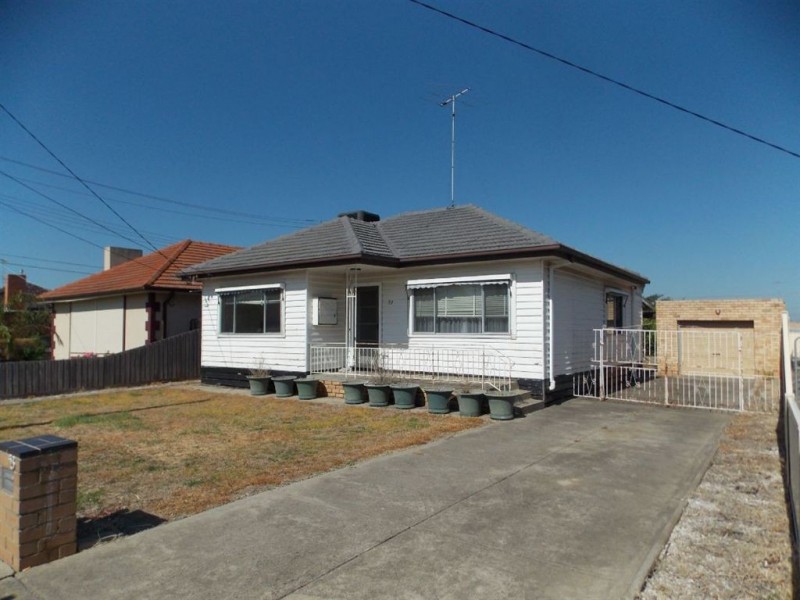 53 The Boulevard, Thomastown VIC 3074