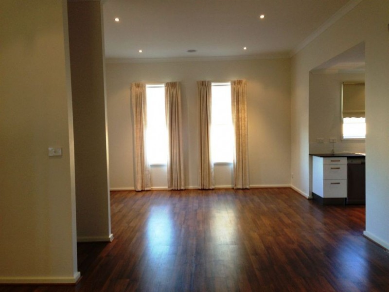 1/39 Old Plenty Road, South Morang VIC 3752