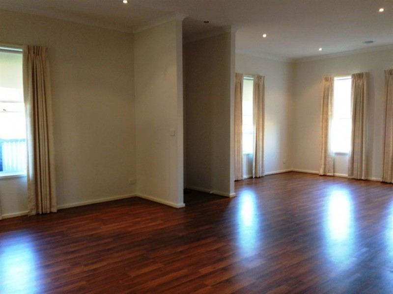 1/39 Old Plenty Road, South Morang VIC 3752