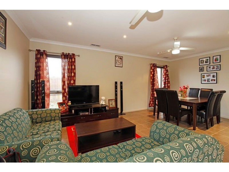 7 Lustre Close, Epping VIC 3076