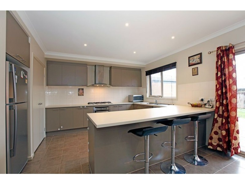 7 Lustre Close, Epping VIC 3076