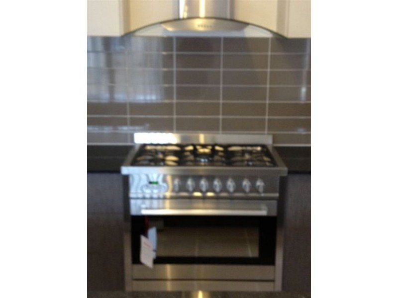 39 Lockhart Crescent, Mernda VIC 3754