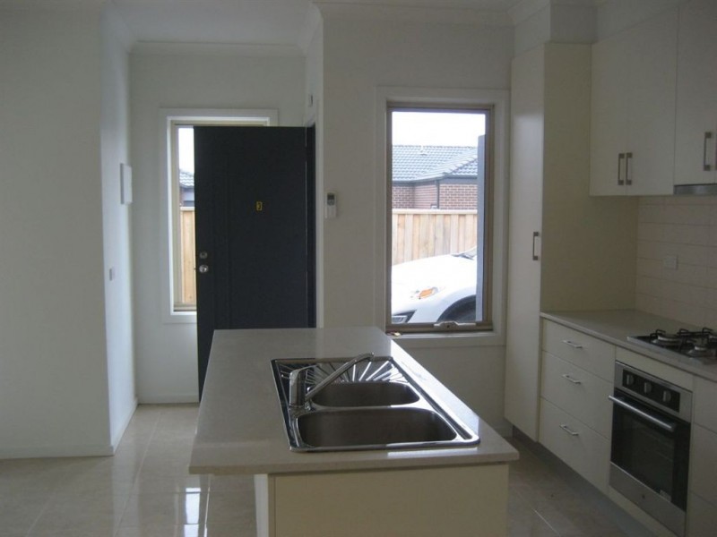 3/7 Rosamond Way, Epping VIC 3076