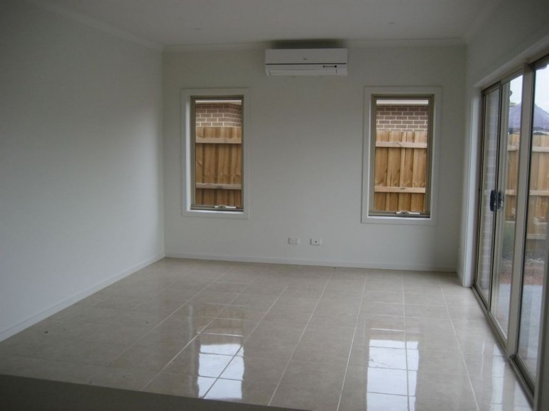 3/7 Rosamond Way, Epping VIC 3076