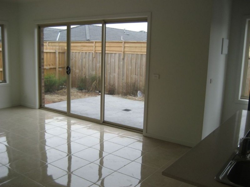 3/7 Rosamond Way, Epping VIC 3076