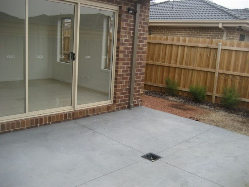 3/7 Rosamond Way, Epping VIC 3076