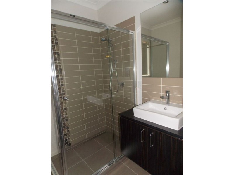 30 Saltlake Boulevard, Epping VIC 3076