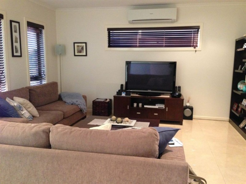 12/13 Viewgrand Boulevard, Epping VIC 3076