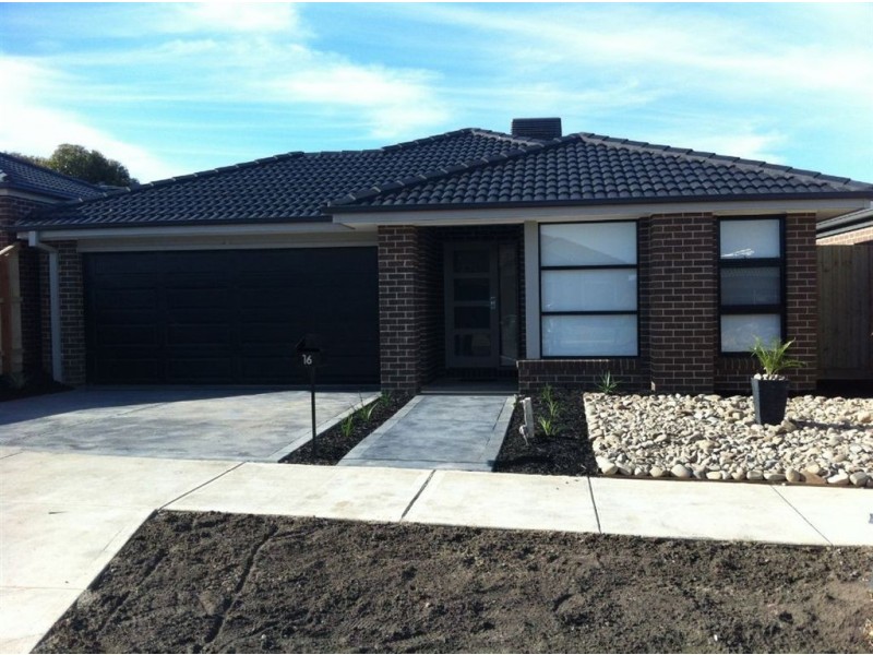 16 Altitude Drive, Doreen VIC 3754