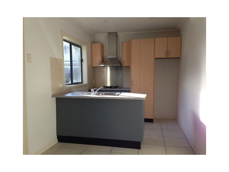 2/37 Rufus street, Epping VIC 3076