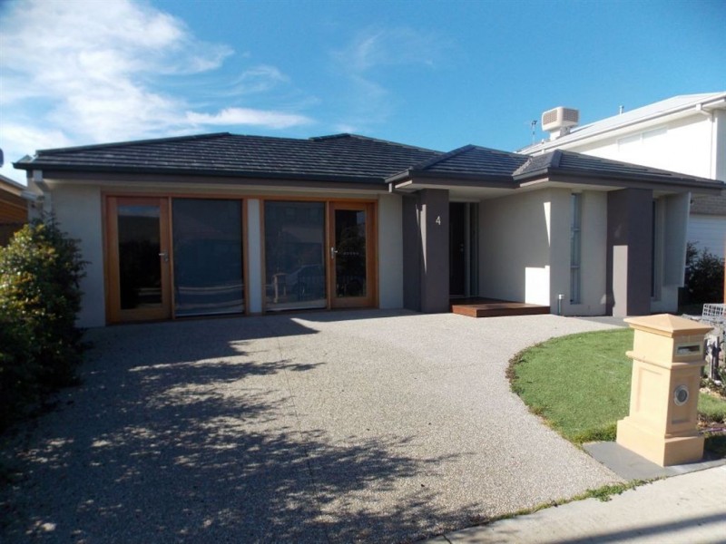 4 Efficient Street, Epping VIC 3076