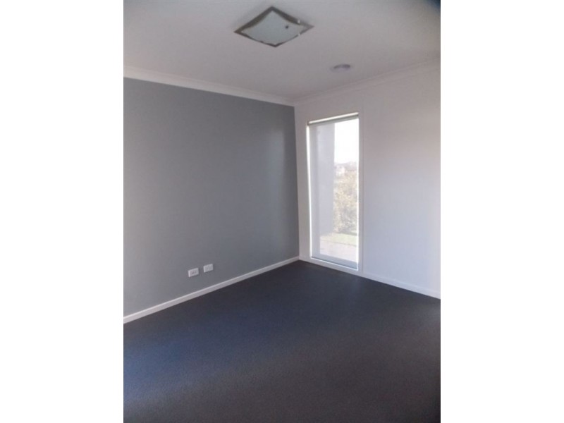 4 Efficient Street, Epping VIC 3076