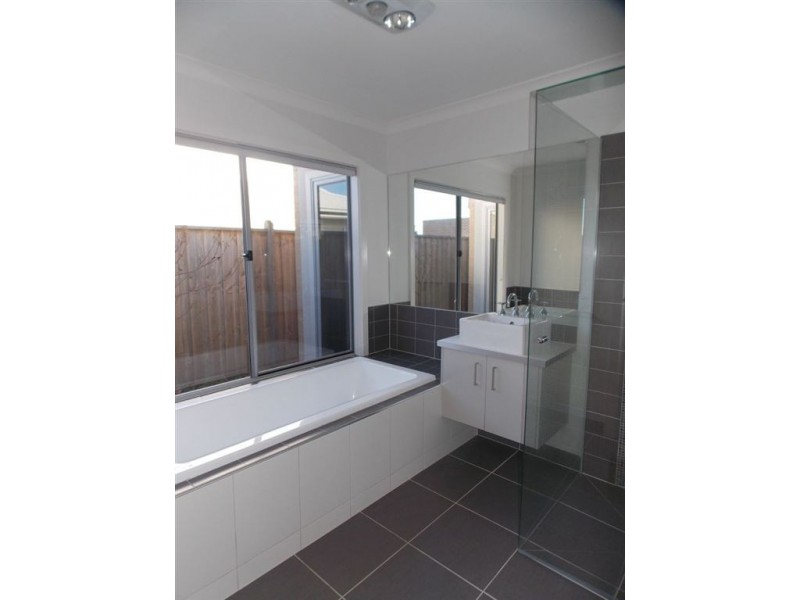 4 Efficient Street, Epping VIC 3076