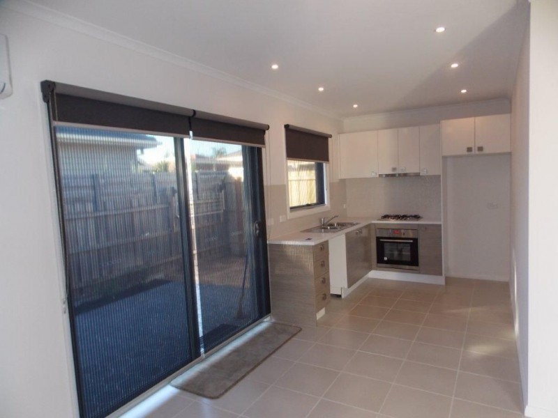 3/8 Edna Street, Thomastown VIC 3074