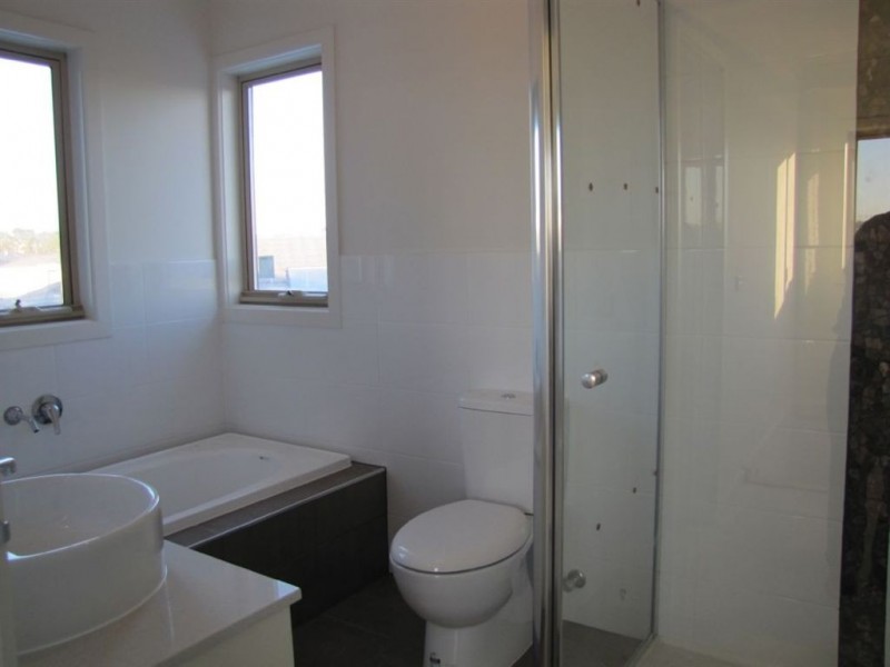 1/7 Rosamond Way, Epping VIC 3076