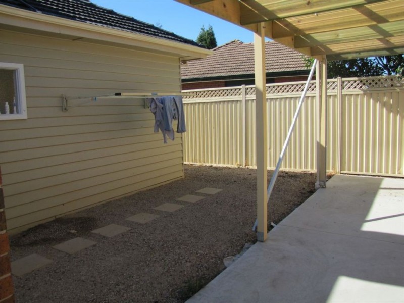 1/5 Pine Street, Thomastown VIC 3074
