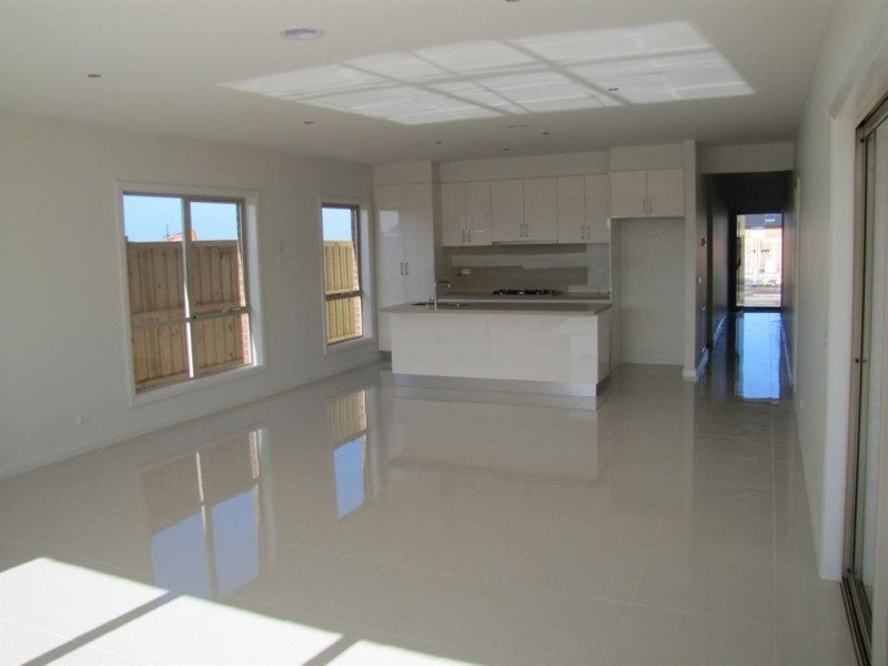 17 De Rossi Boulevard, Epping VIC 3076