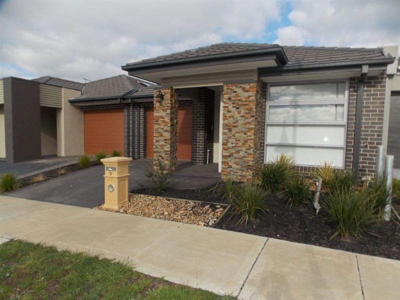 9 Muir Way, Mernda VIC 3754