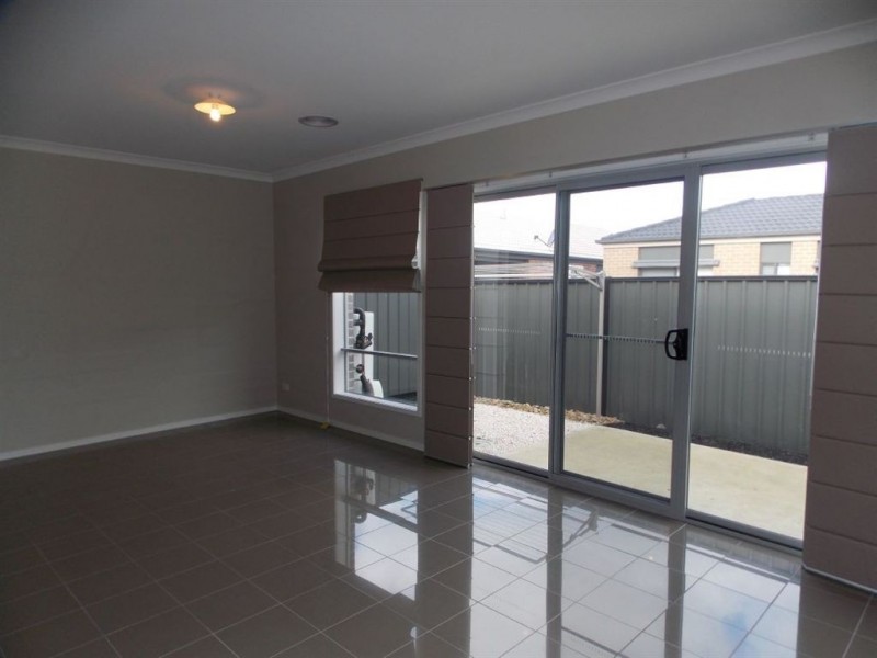 9 Muir Way, Mernda VIC 3754