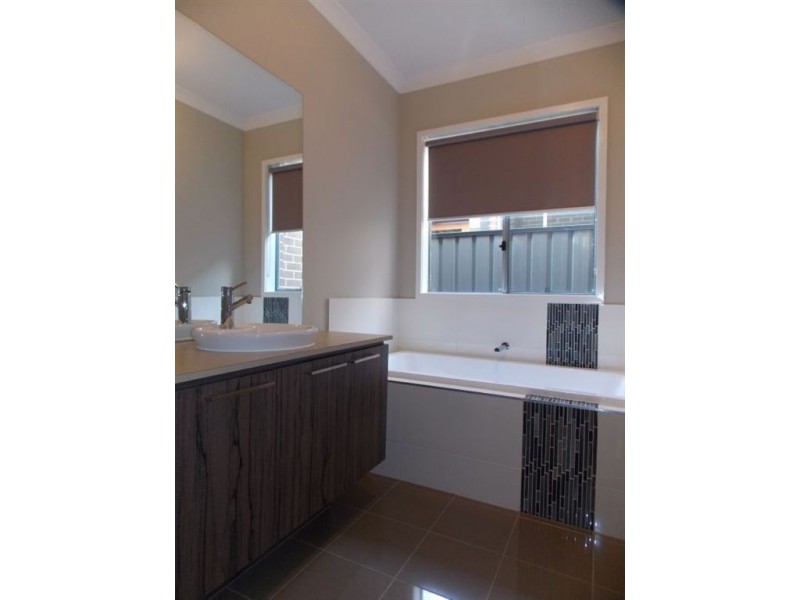 9 Muir Way, Mernda VIC 3754