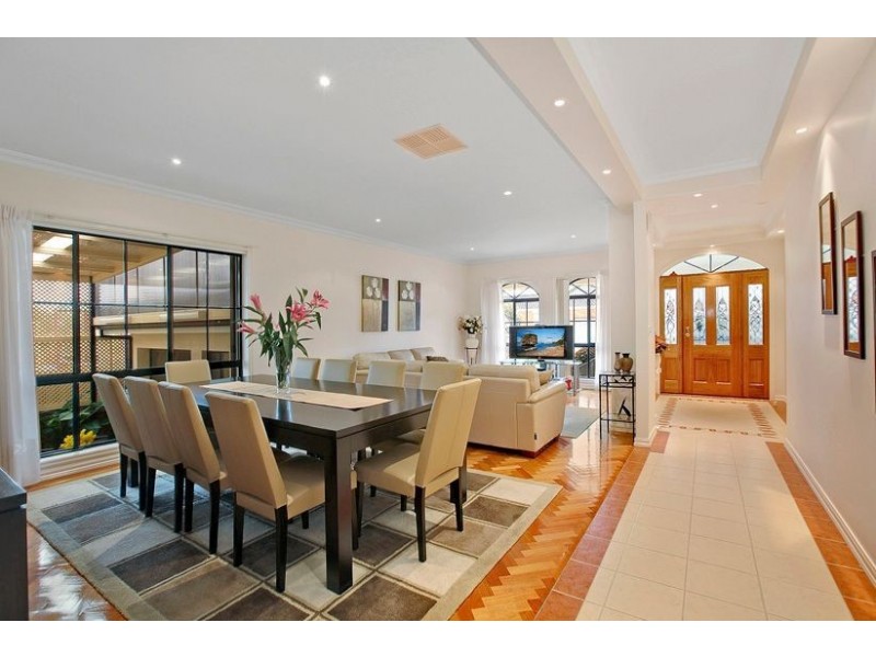 31 Ester Drive, Mill Park VIC 3082