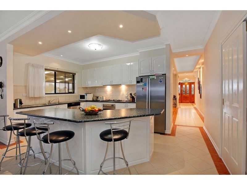 31 Ester Drive, Mill Park VIC 3082