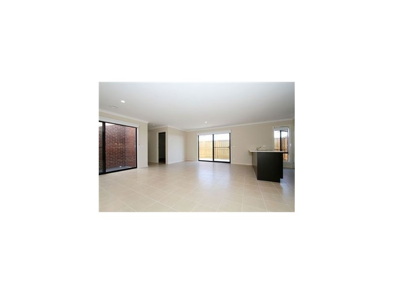 1 Mirka Drive, Lalor VIC 3075
