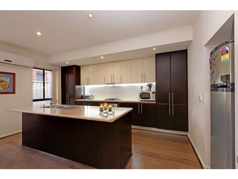 7/13 Viewgrand Boulevard, Epping VIC 3076