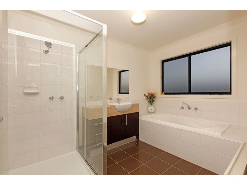 7/13 Viewgrand Boulevard, Epping VIC 3076