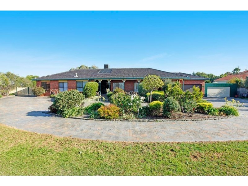 3 Albert Court, Epping VIC 3076