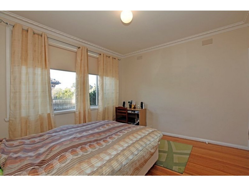 4/27 Allenby Avenue, Reservoir VIC 3073