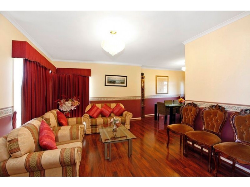 6 Fetlock Place, Epping VIC 3076