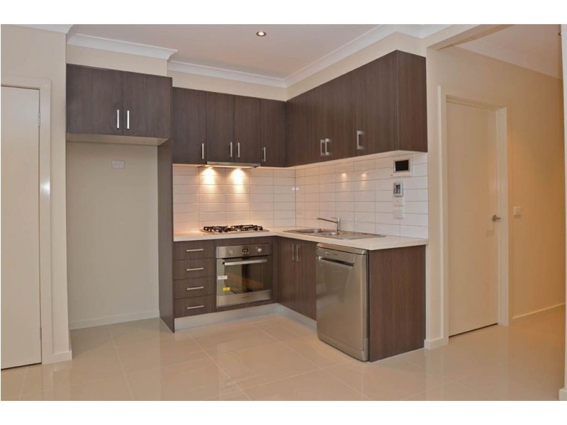 3/11 Portsmouth Place, Epping VIC 3076