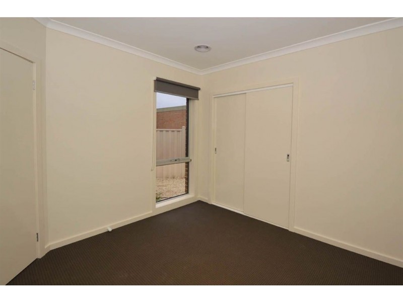 3/11 Portsmouth Place, Epping VIC 3076
