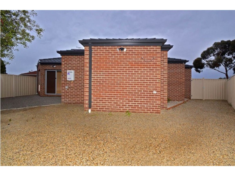 3/11 Portsmouth Place, Epping VIC 3076