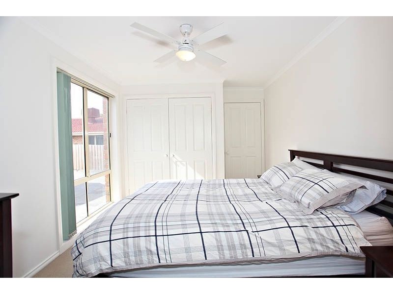 2/2 Heroic Court, Mill Park VIC 3082