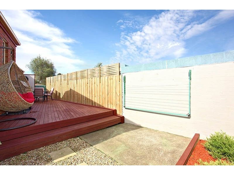 2/2 Heroic Court, Mill Park VIC 3082